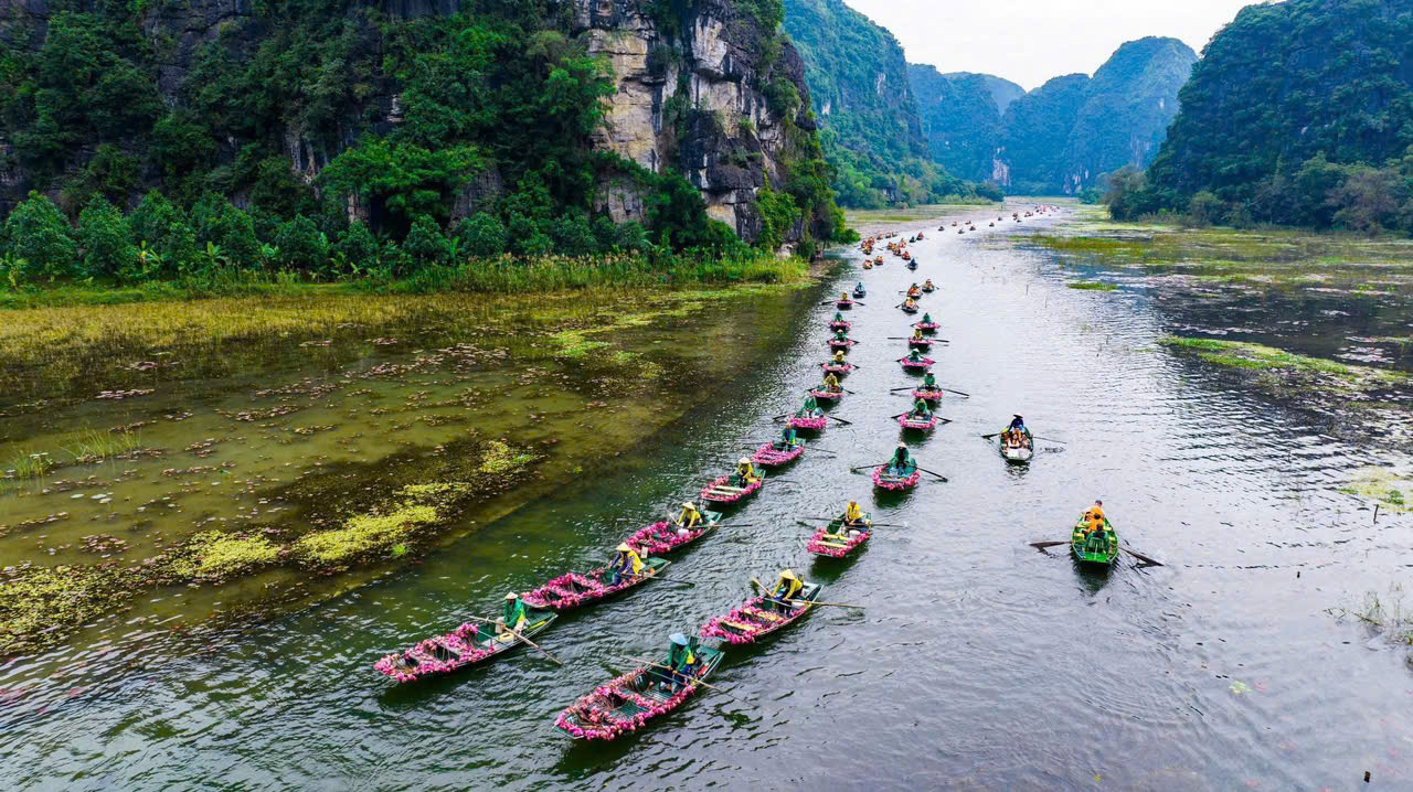 Ninh Binh Boat Ride
